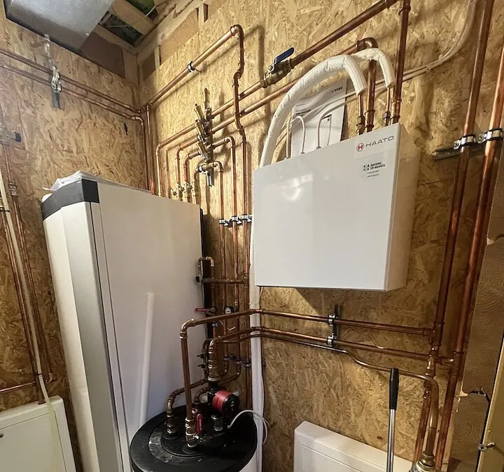 Vesi-ilmalämpöpumppu